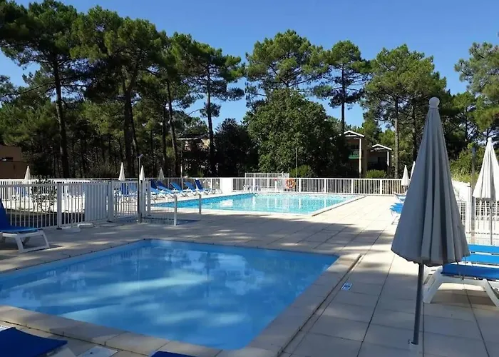 Residence Les Grands Pins - T2 Avec Piscine